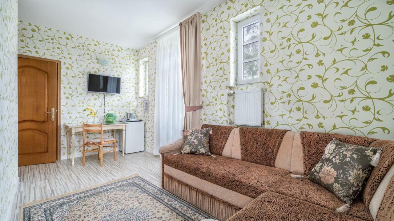 Parus Boutique Hotel Jūrkalne Kültér fotó