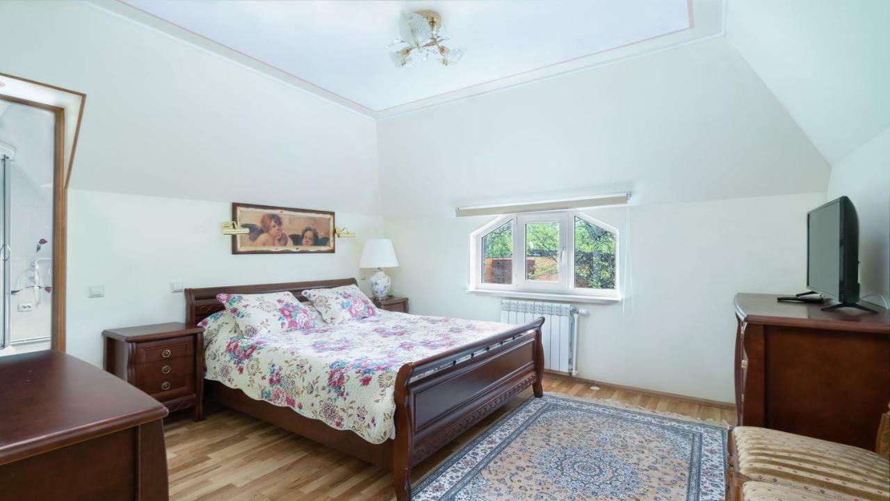 Parus Boutique Hotel Jūrkalne Kültér fotó