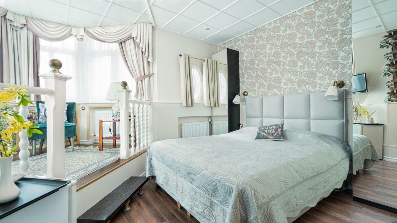 Parus Boutique Hotel Jūrkalne Kültér fotó