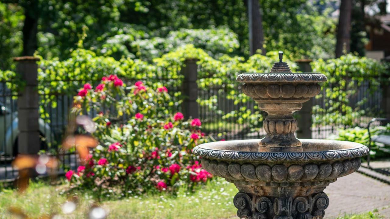 Parus Boutique Hotel Jūrkalne Kültér fotó